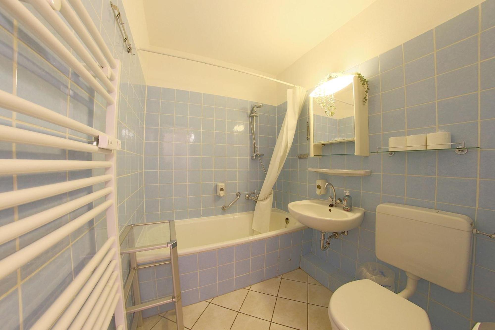 518 Apartment *